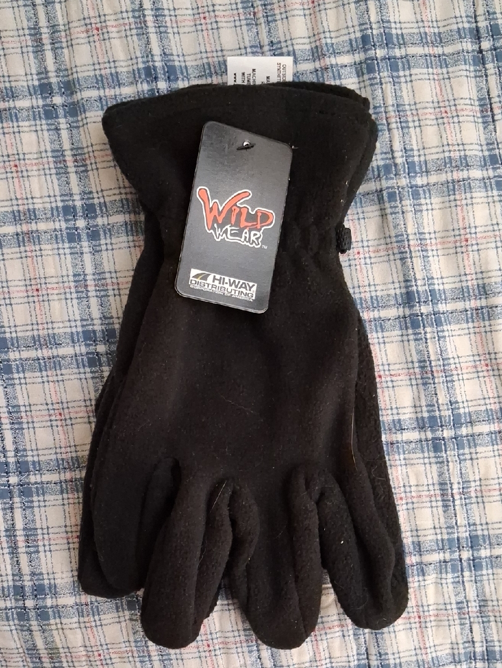 Wild Wear Black Gloves